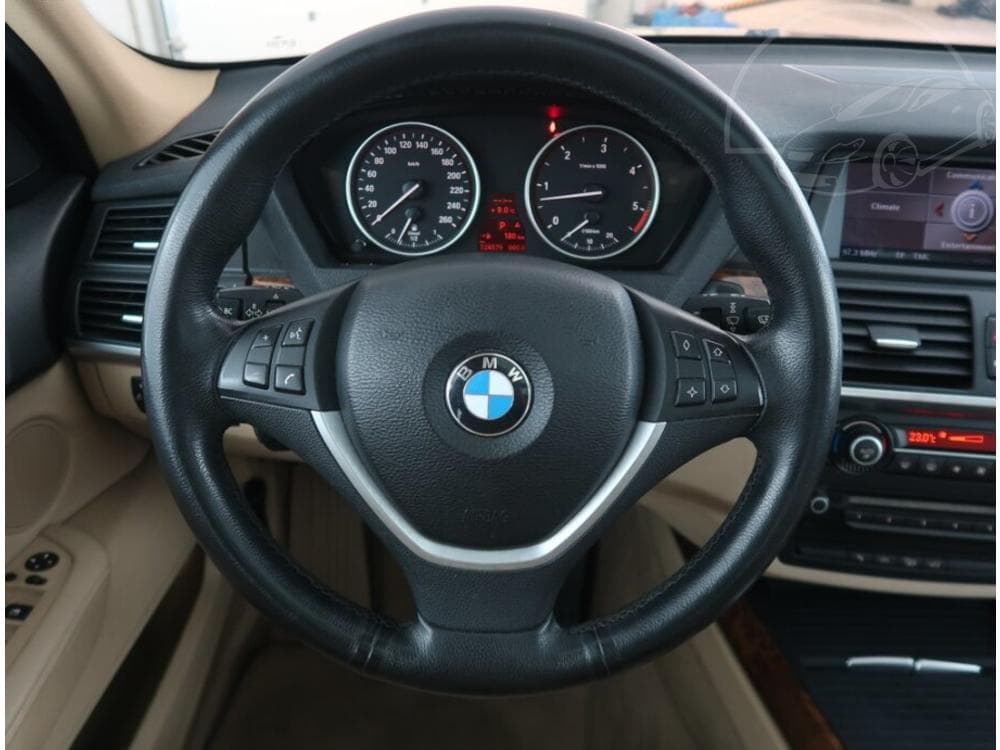 2009 BMW X5 - 15