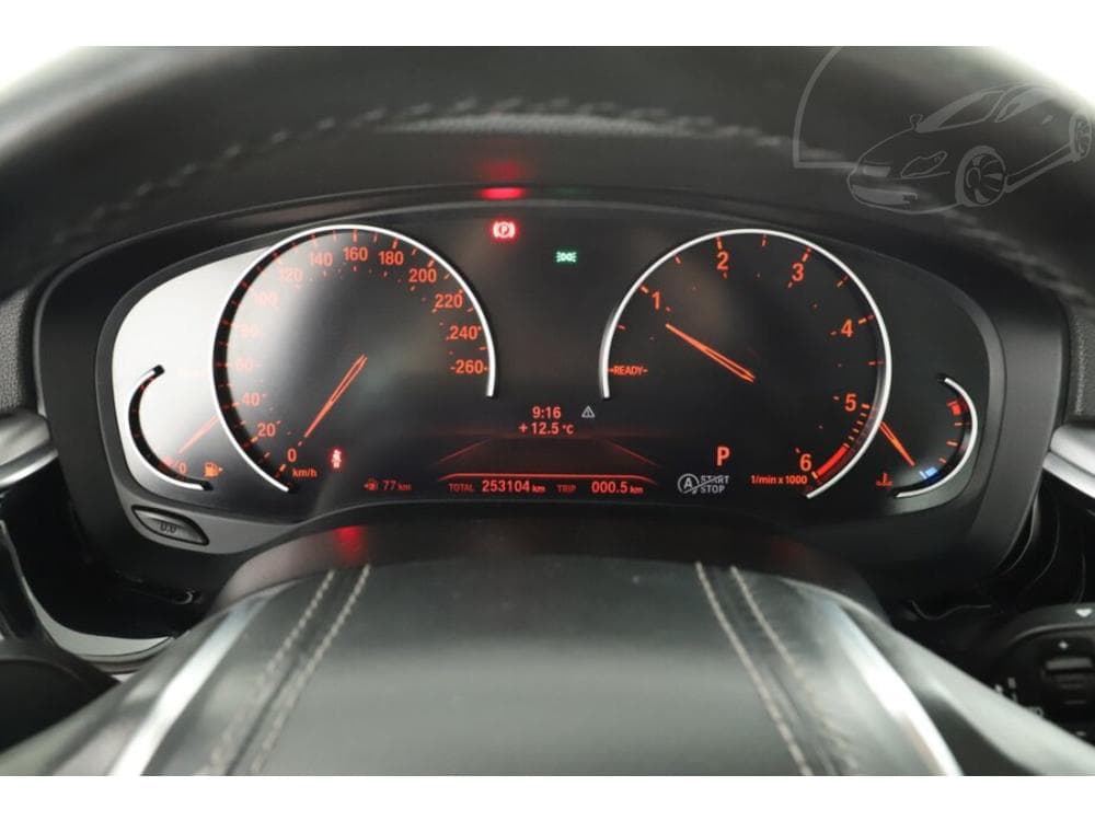 2017 BMW 5-SERIES - 25