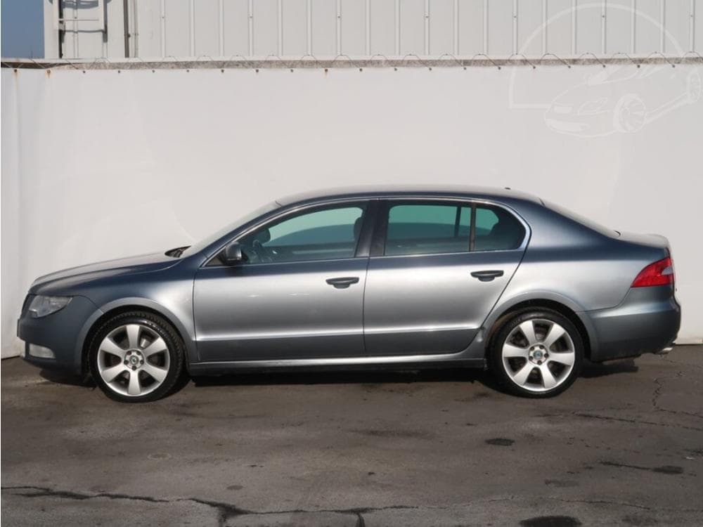 2011 Škoda SUPERB - 3