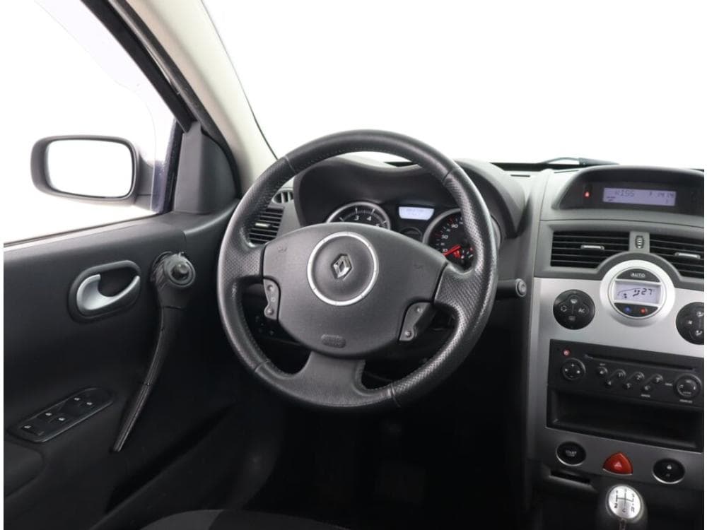 2009 Renault MEGANE - 7
