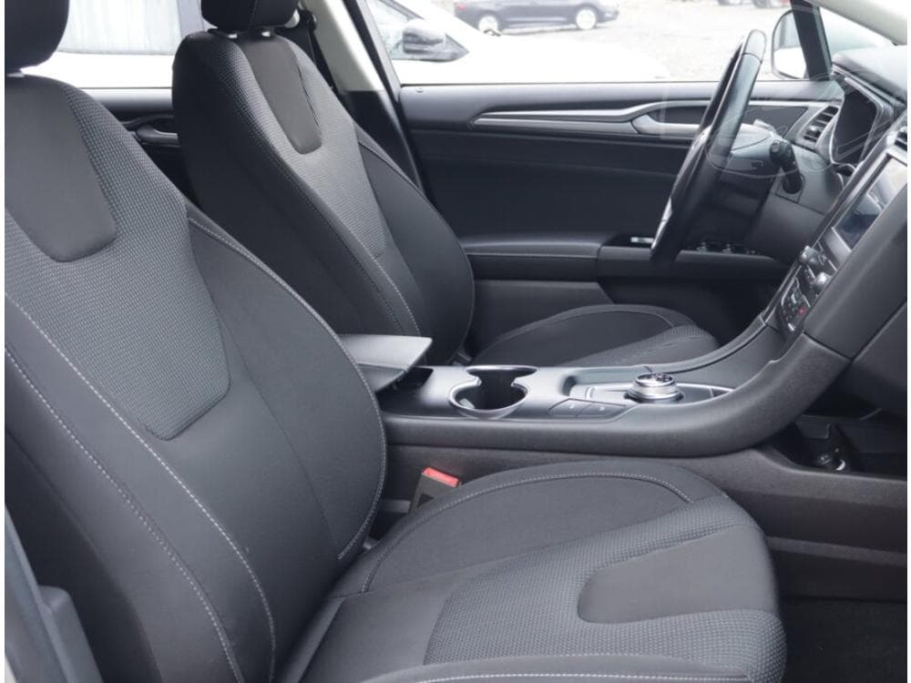 2020 Ford Mondeo - 9