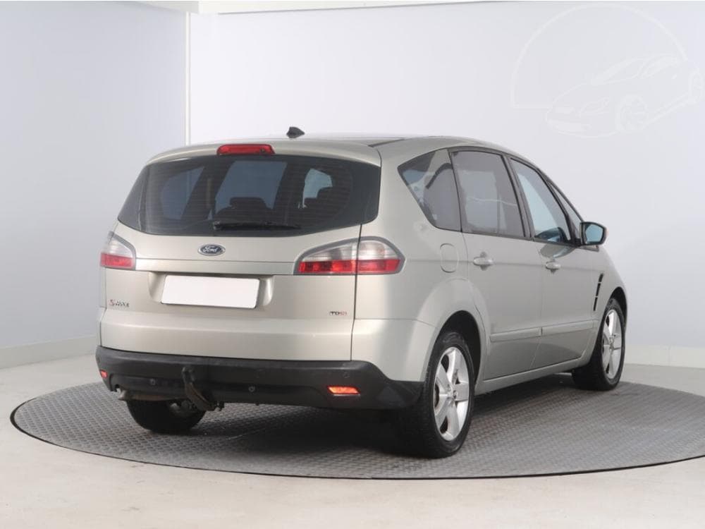 2009 Ford S-Max - 5