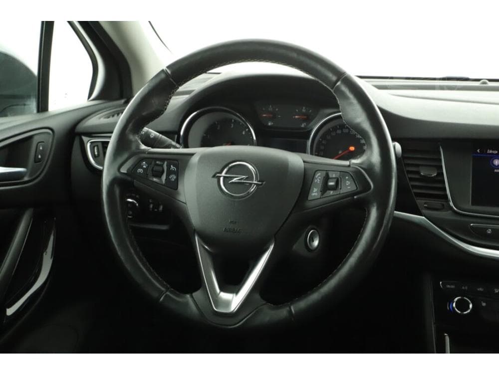 2022 Opel ASTRA - 8