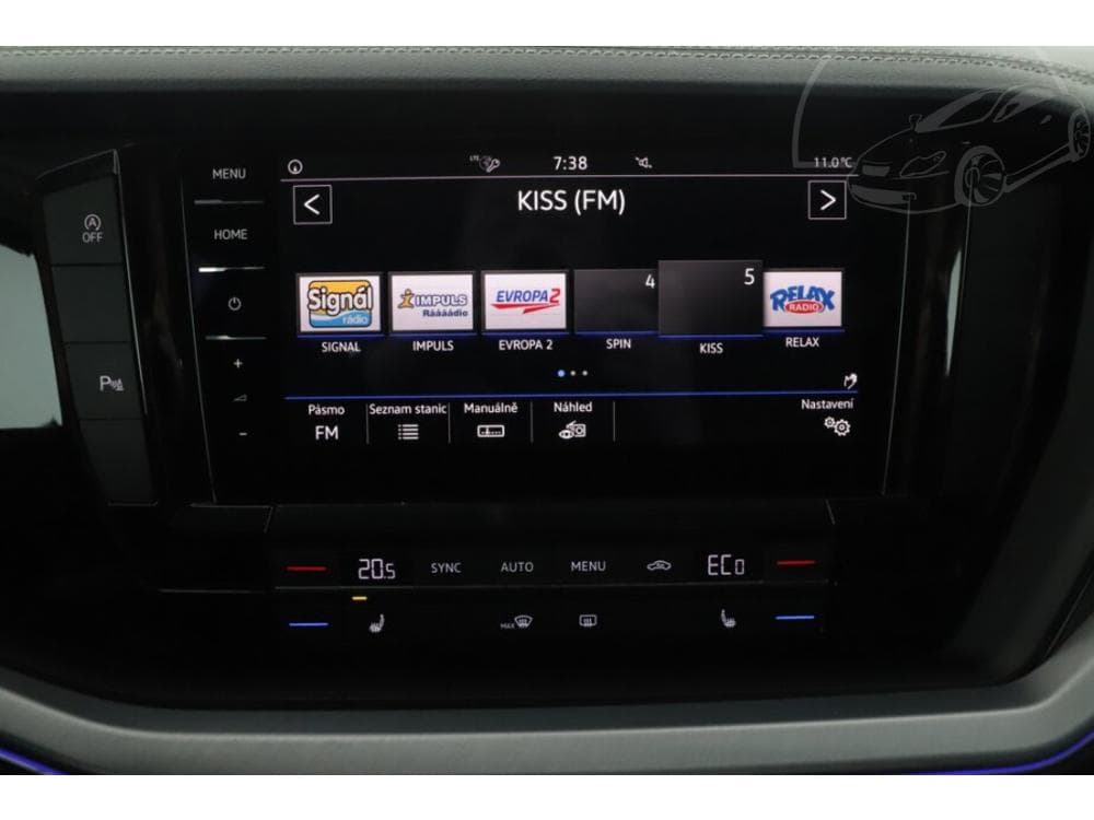 2018 Volkswagen Touareg - 9