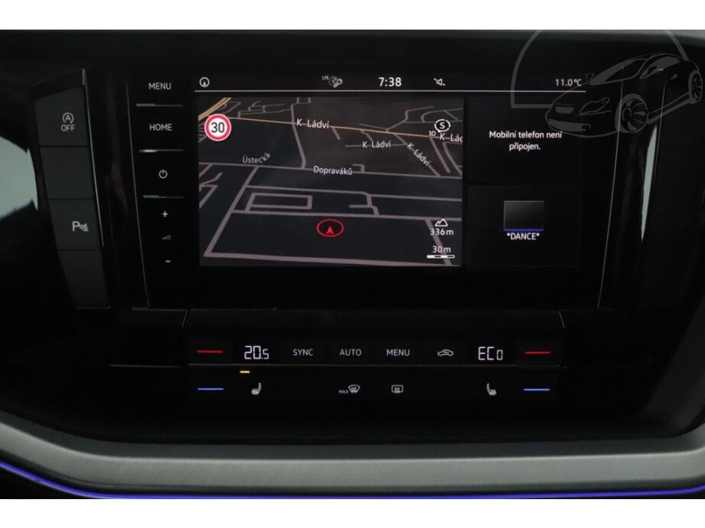 2018 Volkswagen Touareg - 14