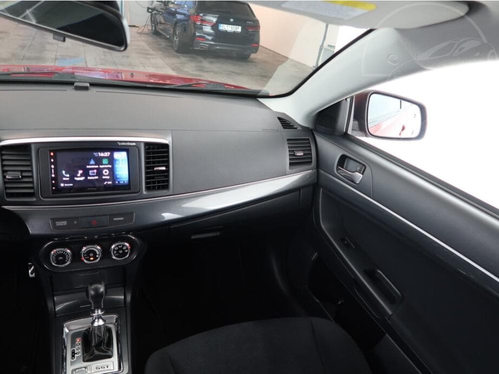 2011 Mitsubishi Lancer - 8