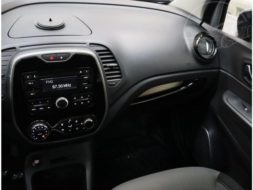2015 Renault CAPTUR - 7
