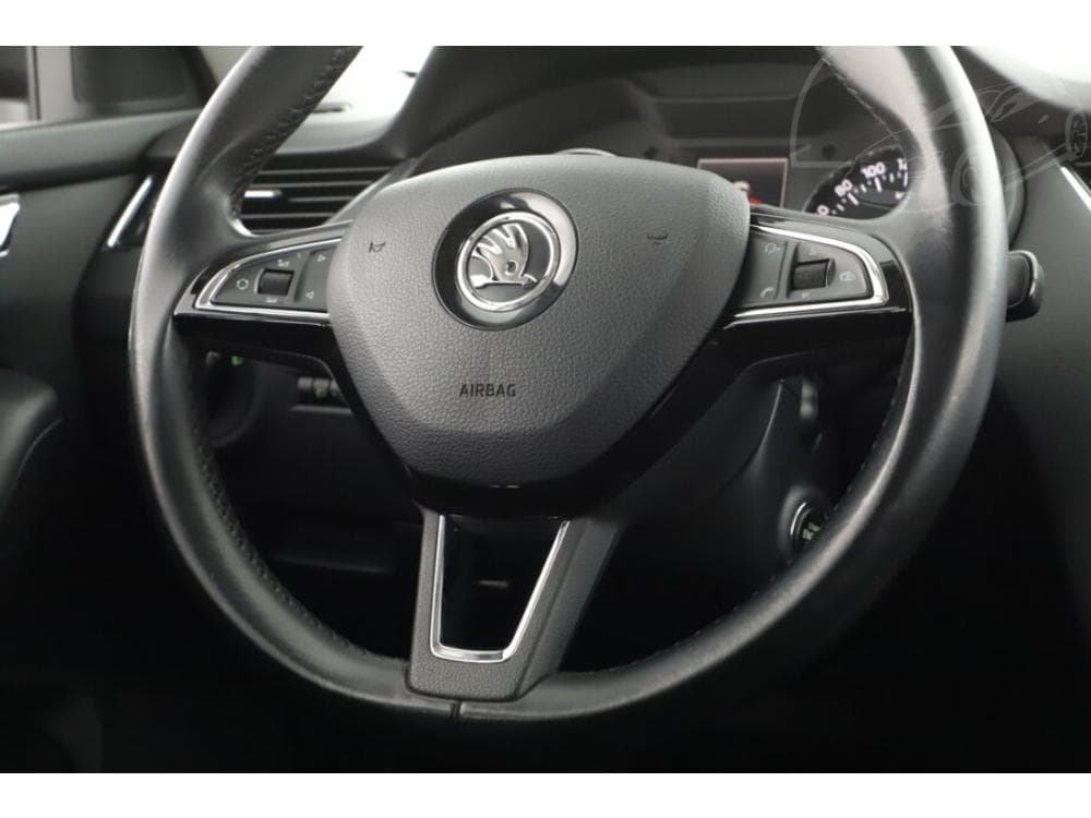 2014 Škoda OCTAVIA - 23