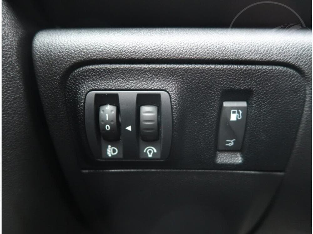 2017 Renault Megane - 15