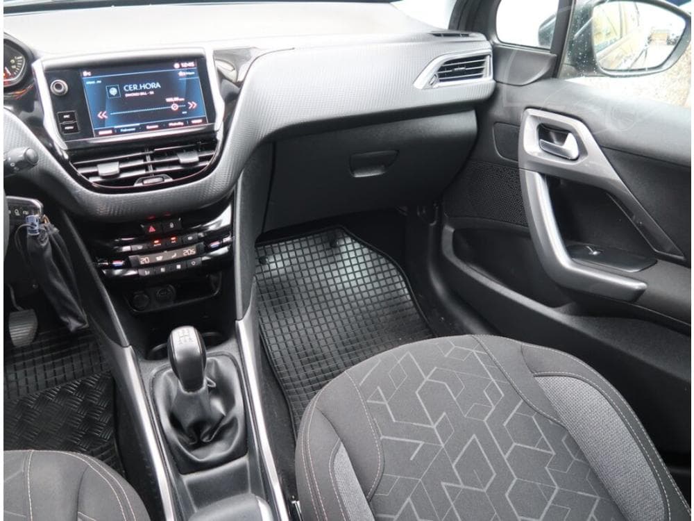 2019 Peugeot 2008 - 8