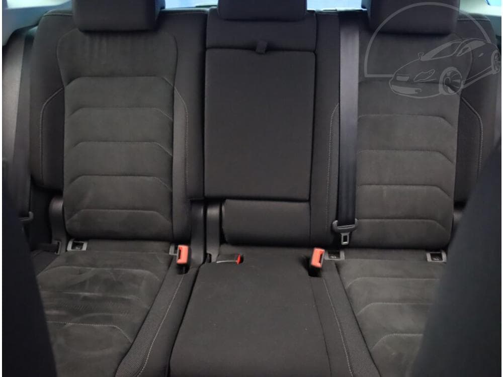 2017 Volkswagen Tiguan - 8