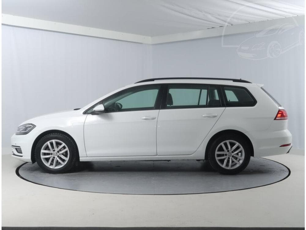 2020 Volkswagen GOLF - 3