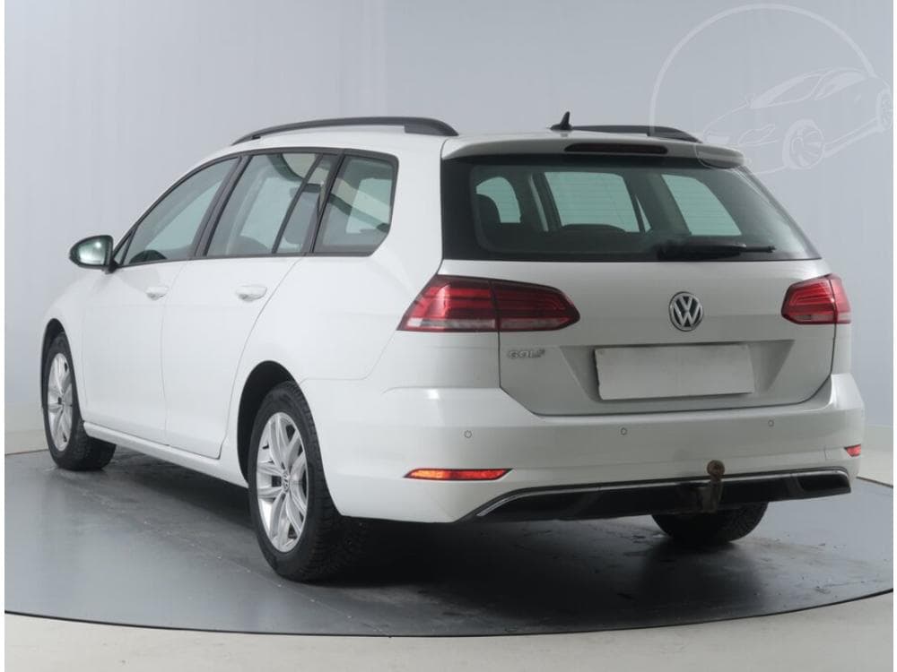 2020 Volkswagen GOLF - 4