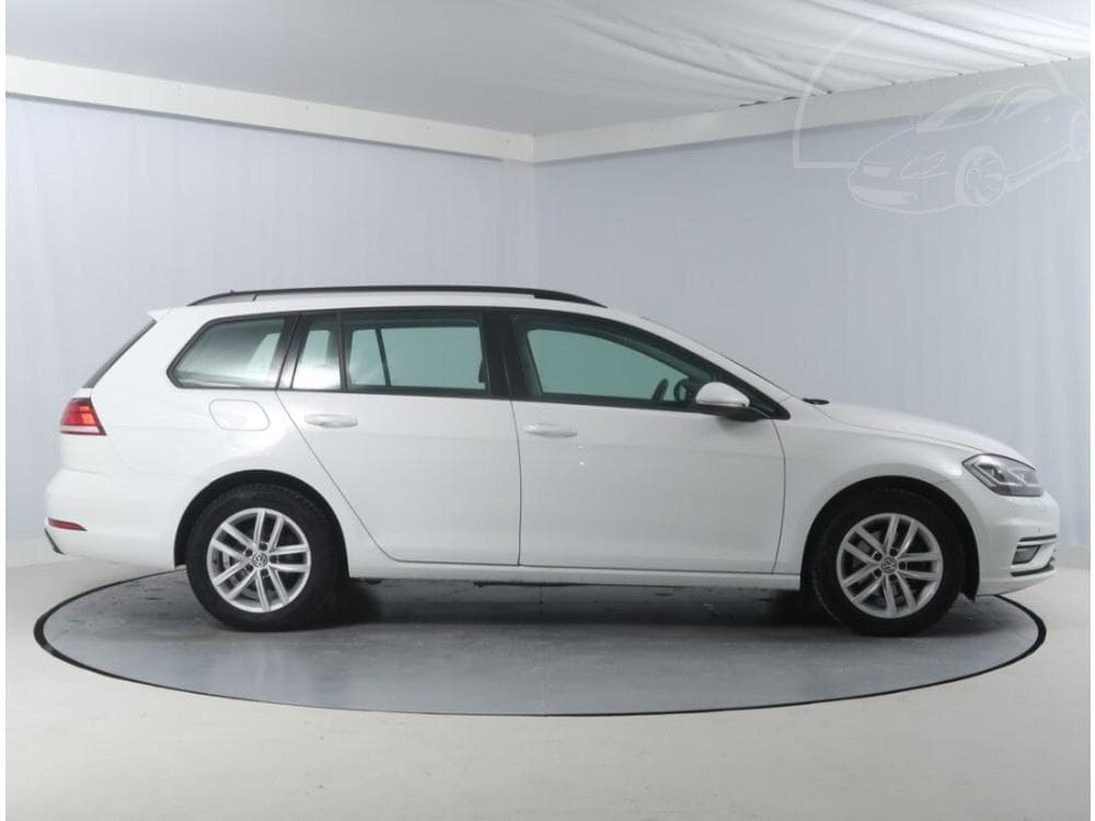 2020 Volkswagen GOLF - 6