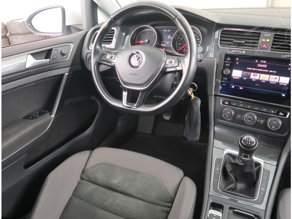 2020 Volkswagen GOLF - 7
