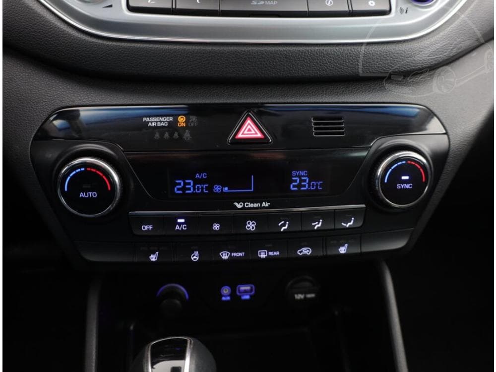 2016 Hyundai TUCSON - 28