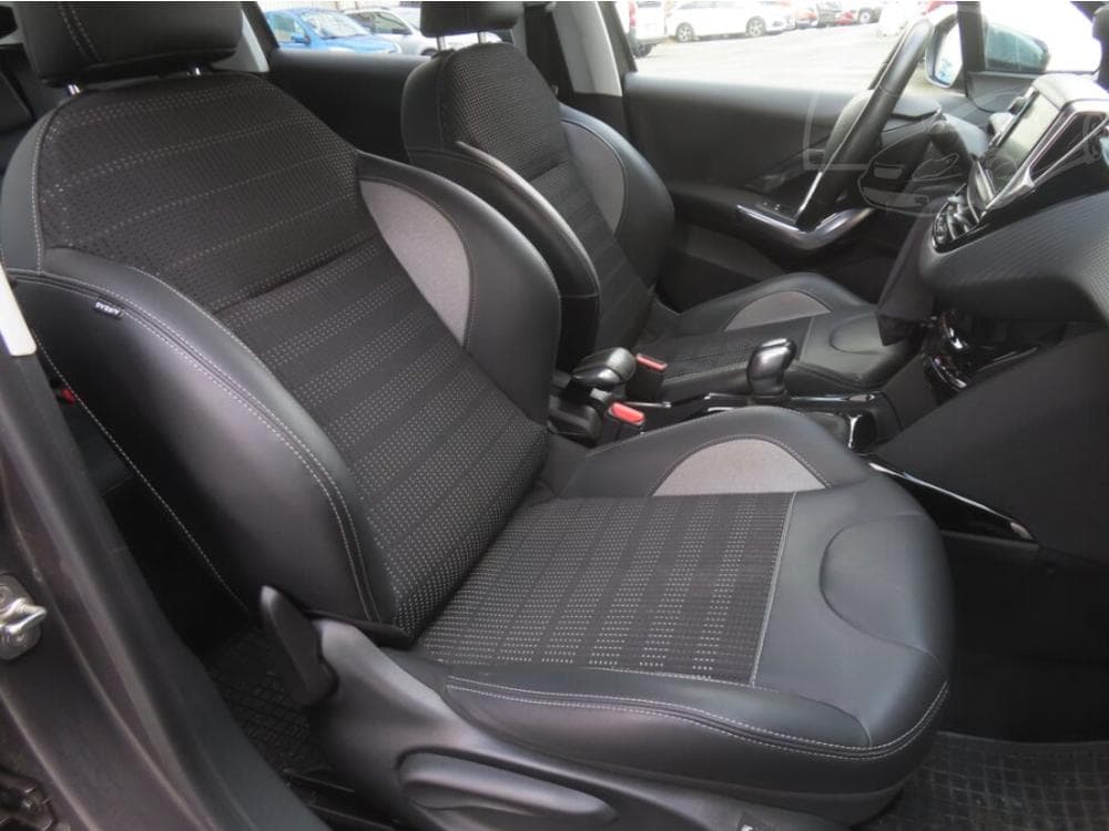 2016 Peugeot 2008 - 9