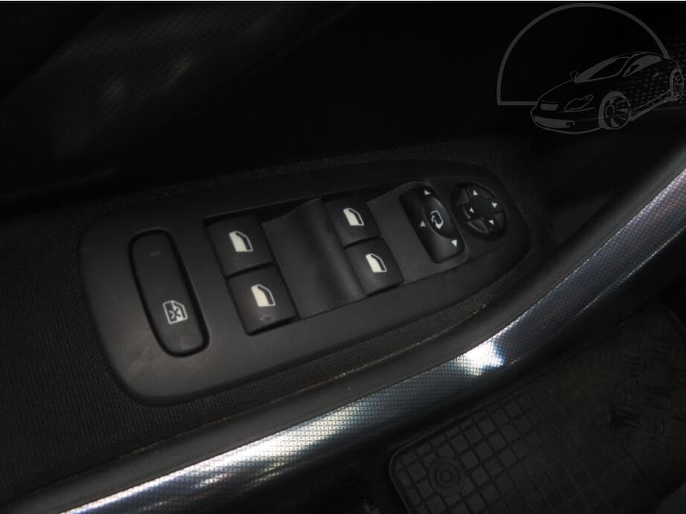 2016 Peugeot 2008 - 15