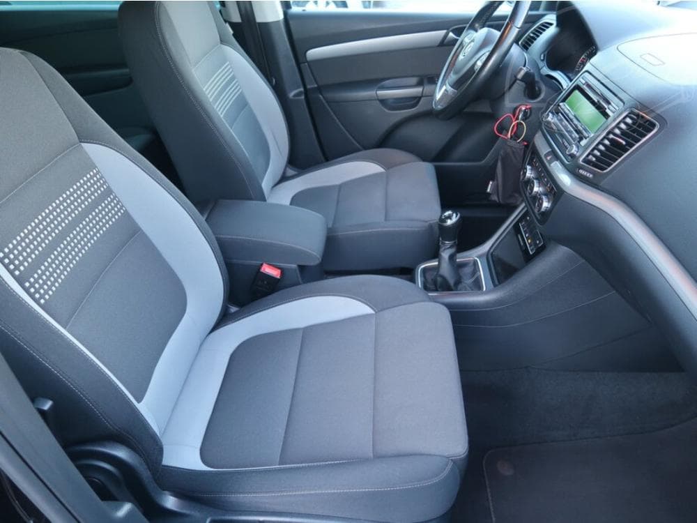 2014 Volkswagen Sharan - 9