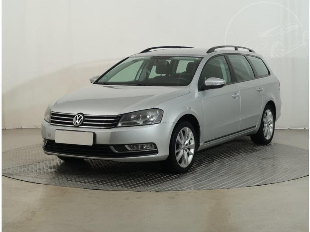 2012 Volkswagen PASSAT - 2