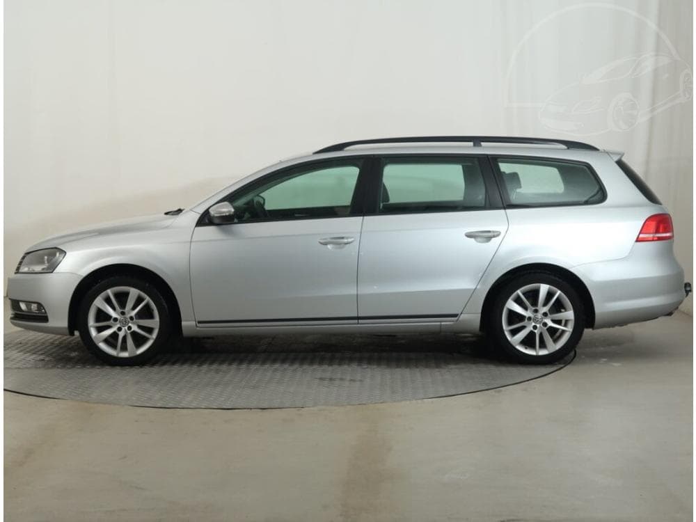 2012 Volkswagen PASSAT - 3