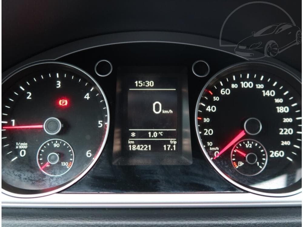 2012 Volkswagen PASSAT - 11