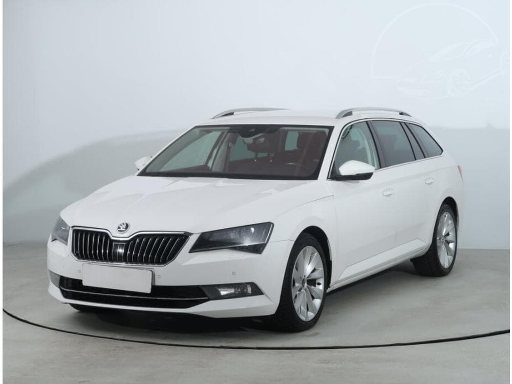 2018 Škoda SUPERB - 4