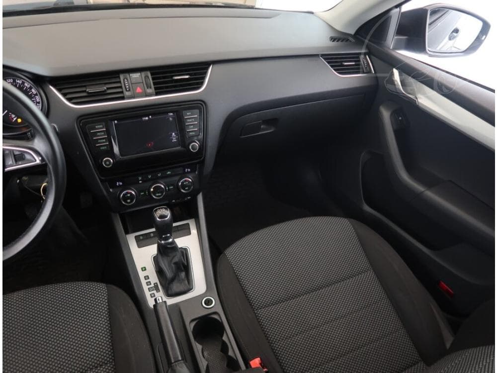 2016 Škoda OCTAVIA - 8