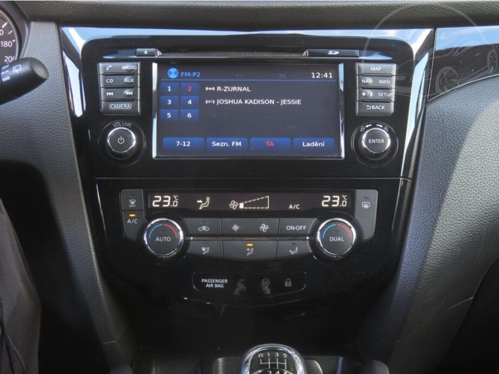 2017 Nissan Qashqai - 12