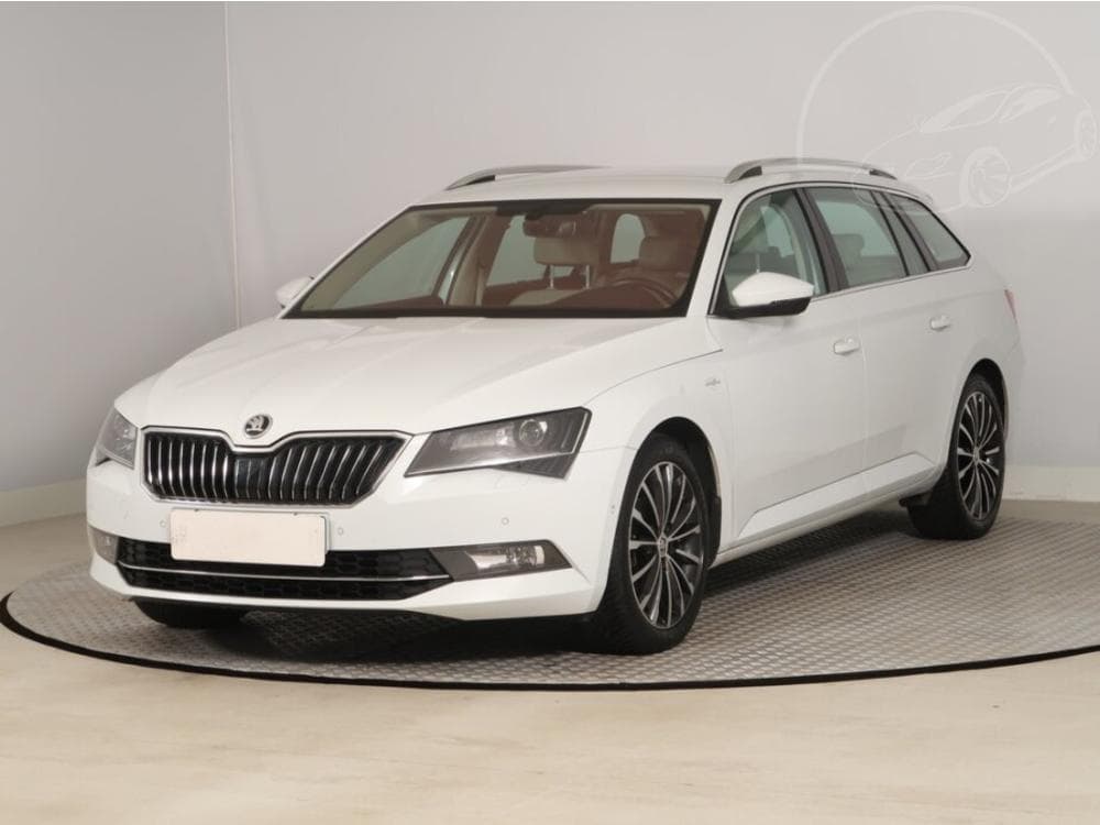 2015 Škoda SUPERB - 4