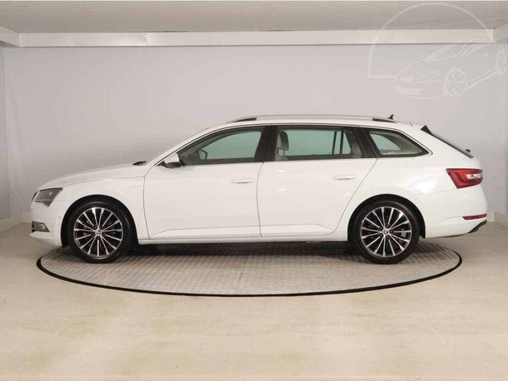 2015 Škoda SUPERB - 7