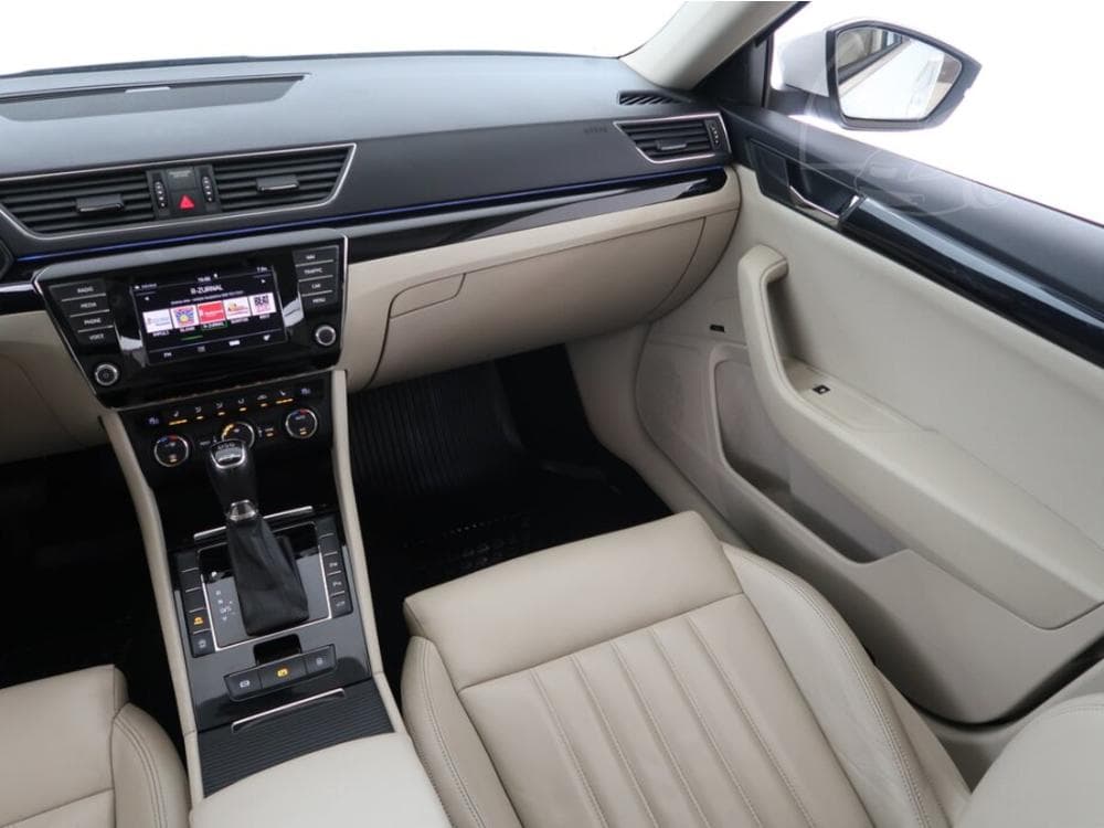 2015 Škoda SUPERB - 22