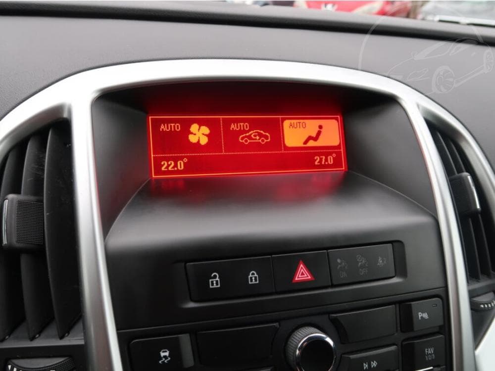 2013 Opel ASTRA - 13