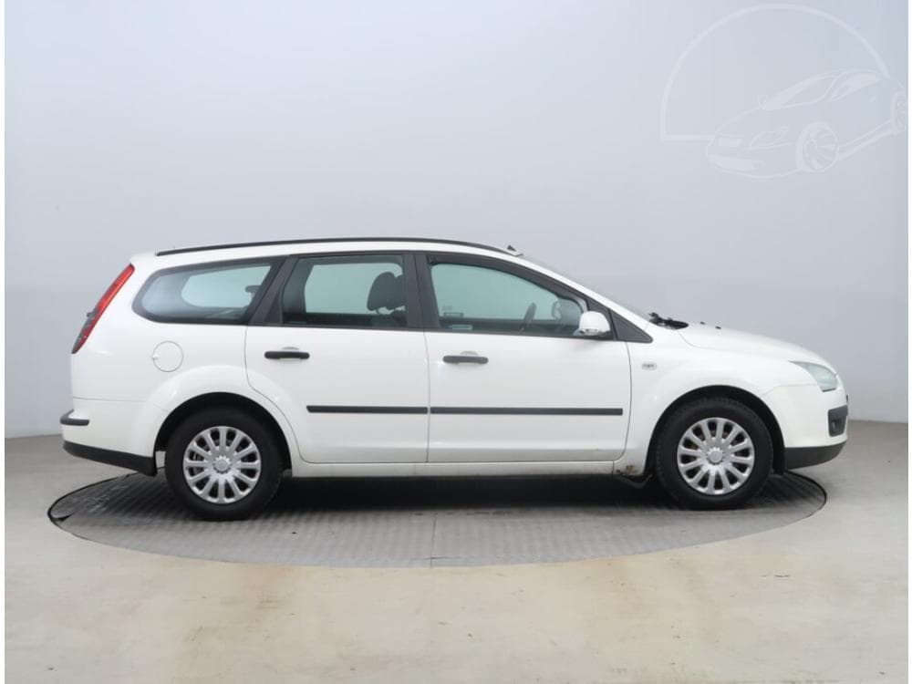2006 Ford FOCUS - 6
