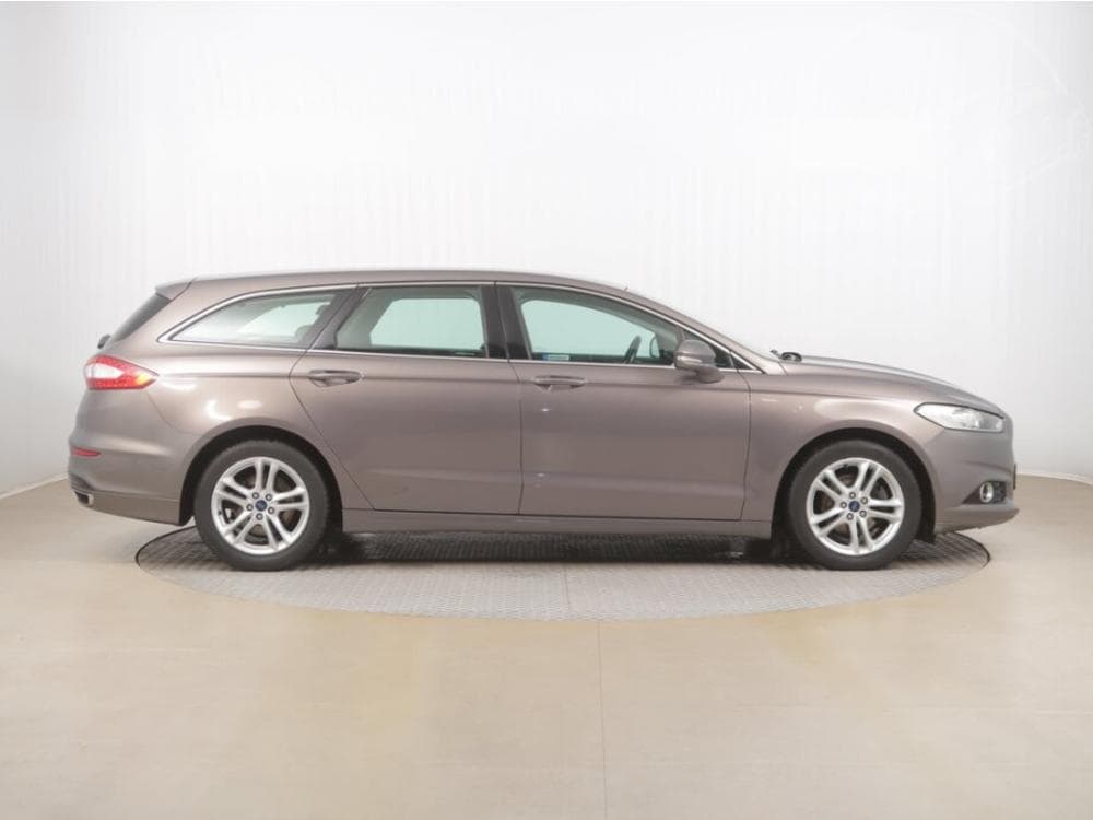 2015 Ford MONDEO - 6