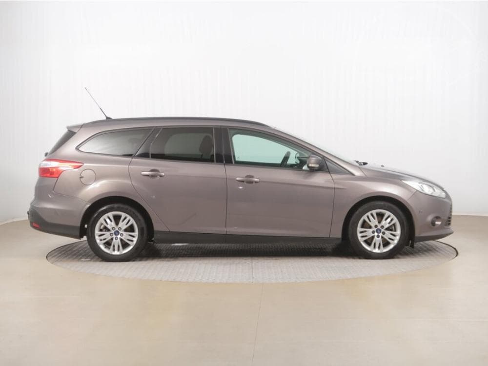 2012 Ford FOCUS - 6