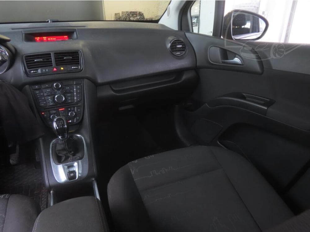 2017 Opel Meriva - 15