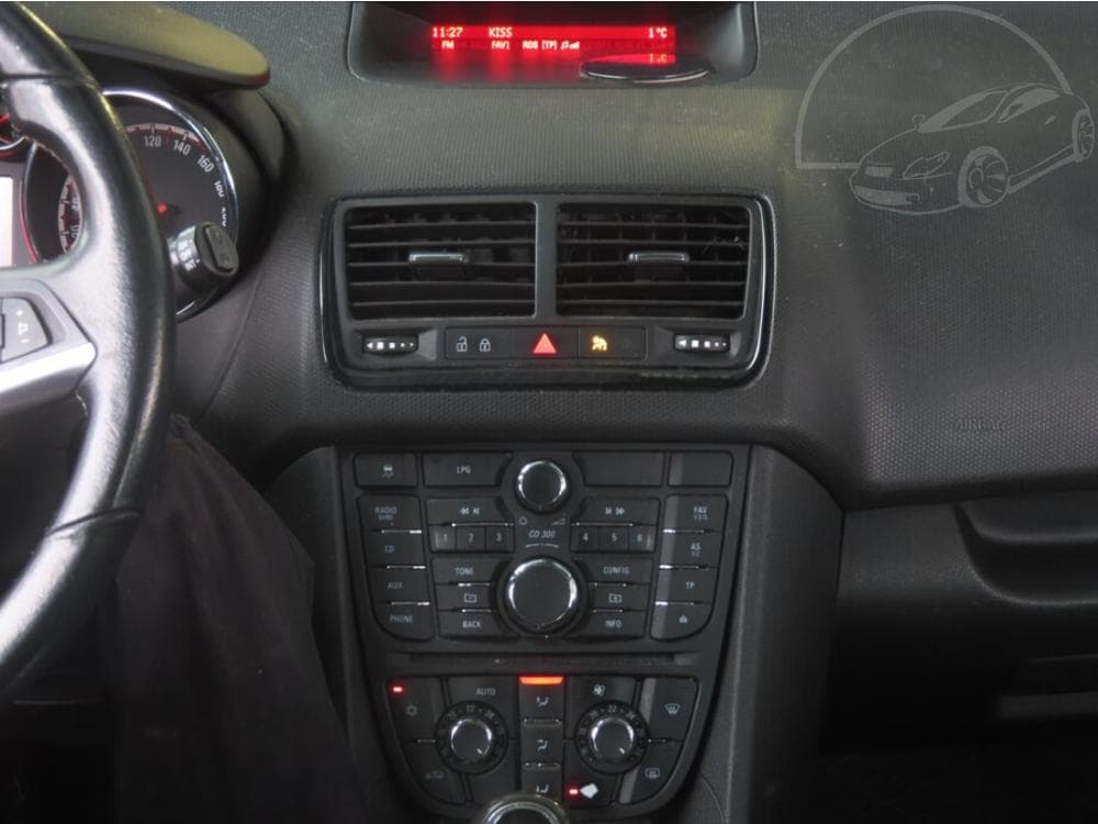 2017 Opel Meriva - 23