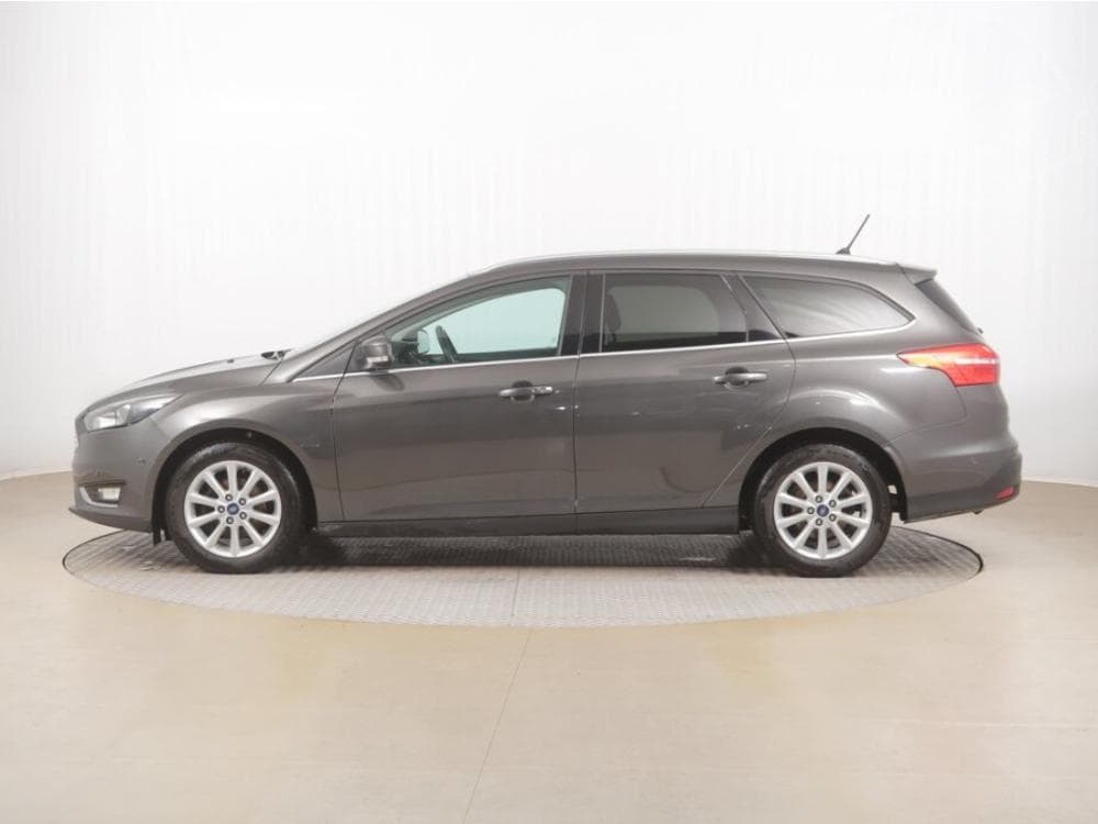 2018 Ford FOCUS - 3