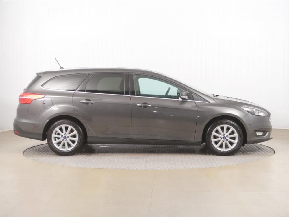 2018 Ford FOCUS - 6