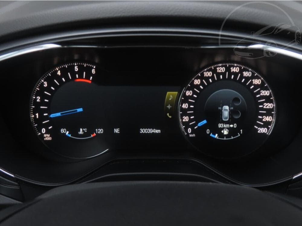 2015 Ford MONDEO - 11