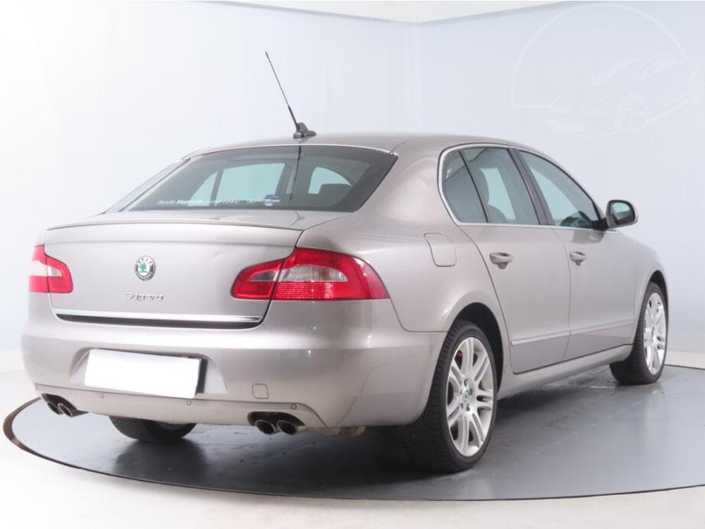 2009 Škoda SUPERB - 5
