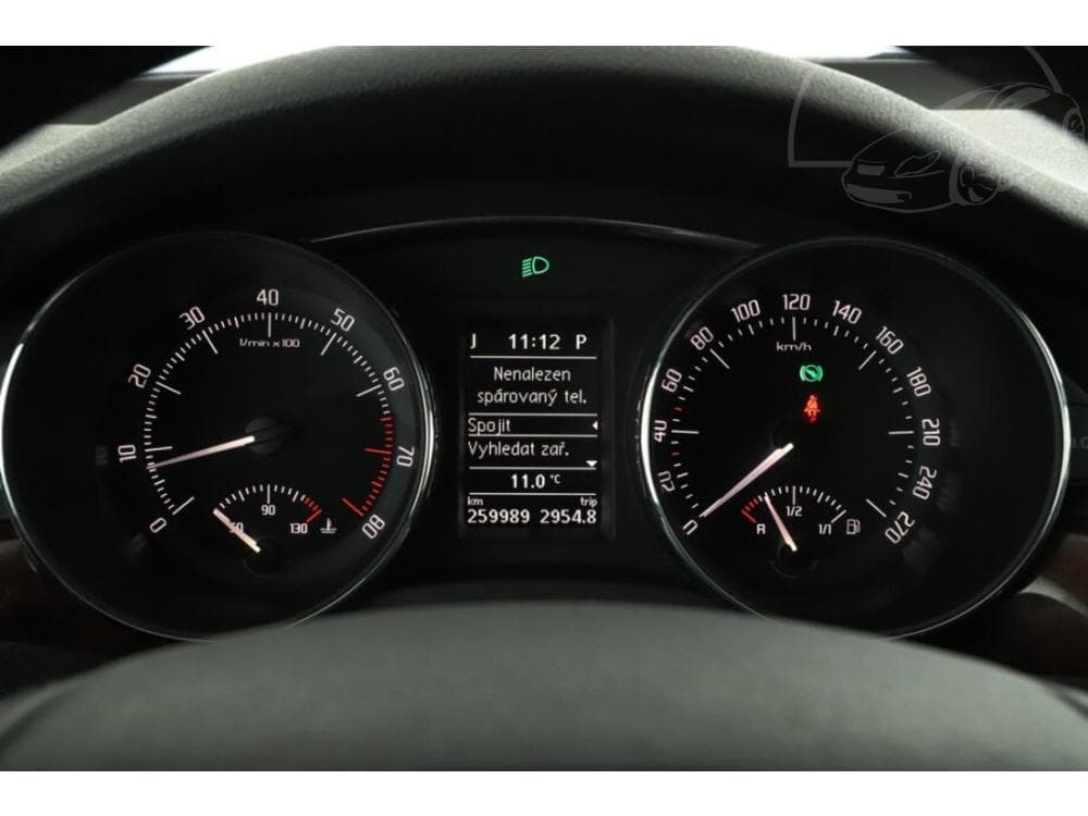 2009 Škoda SUPERB - 8
