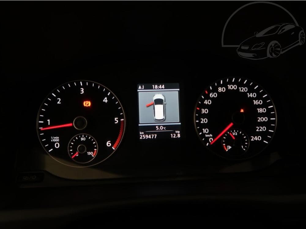 2013 Volkswagen TOURAN - 11