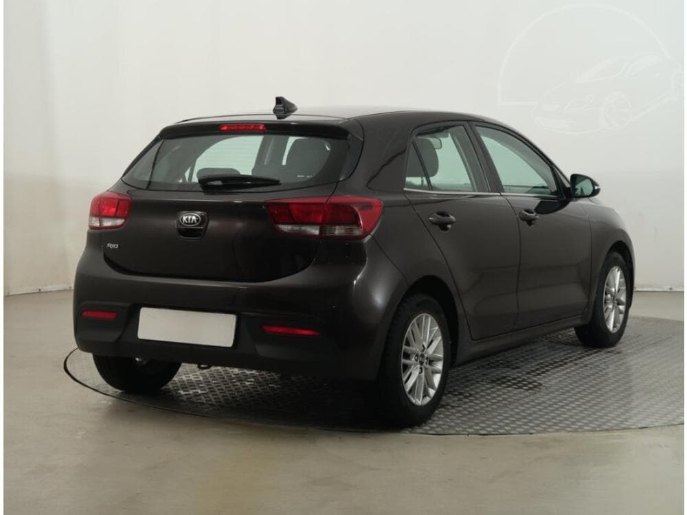 2019 Kia Rio - 5