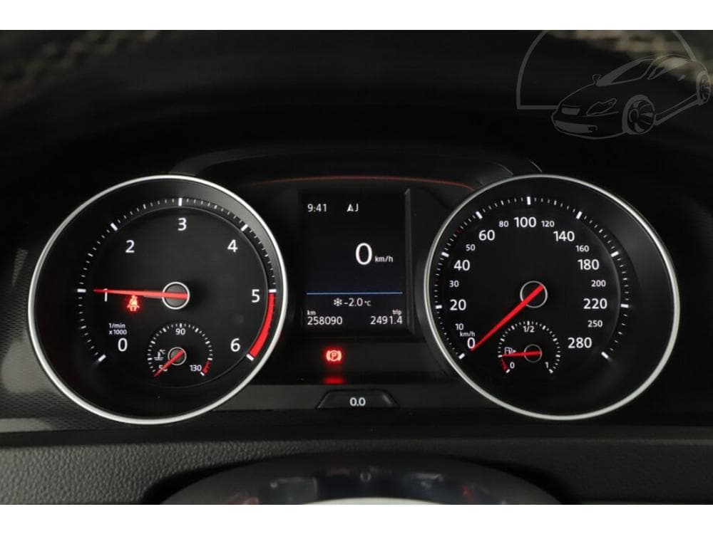 2016 Volkswagen GOLF - 8
