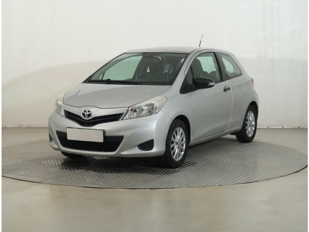 2012 Toyota YARIS - 2