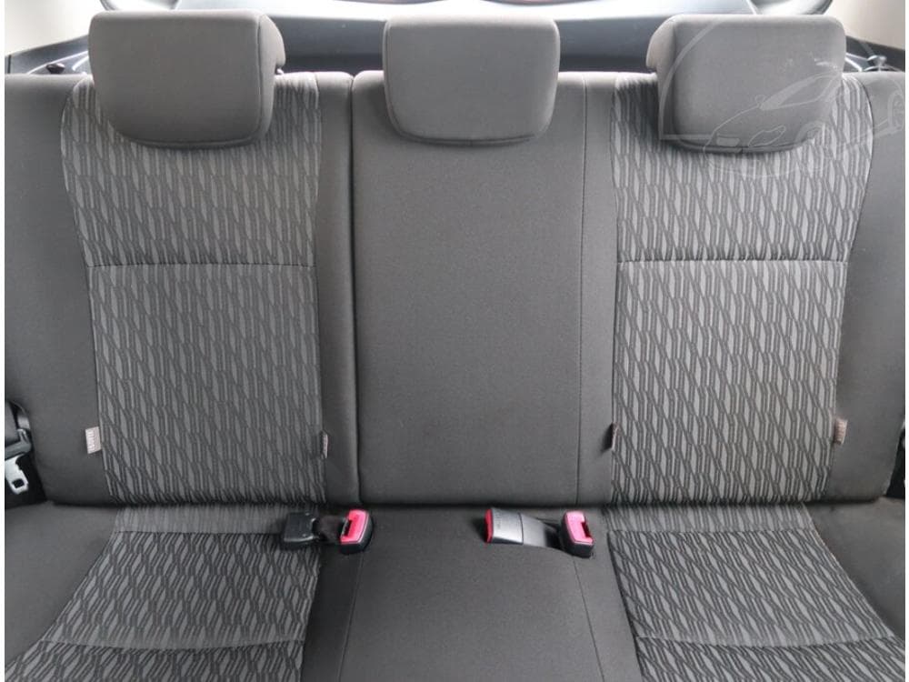 2012 Toyota YARIS - 10