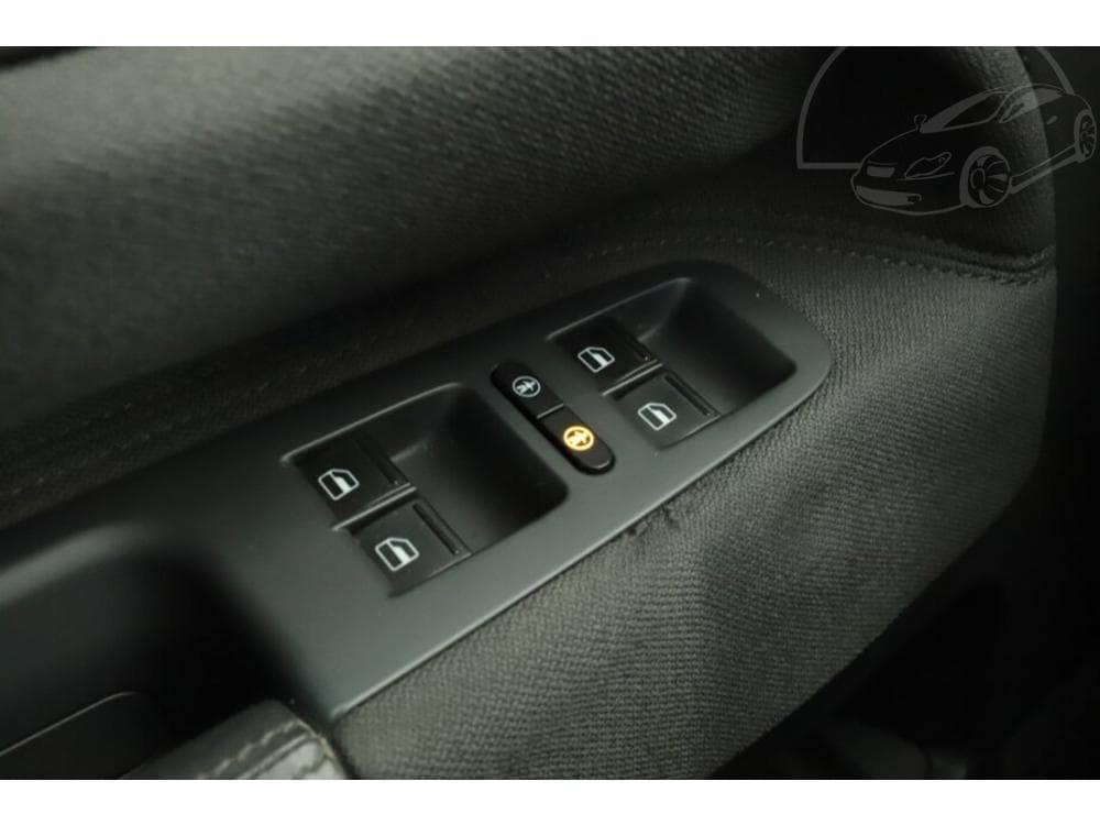 2006 Volkswagen Touareg - 15