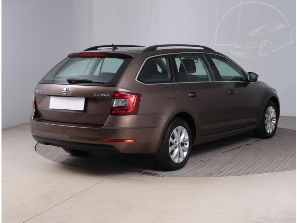 2018 Škoda OCTAVIA - 9